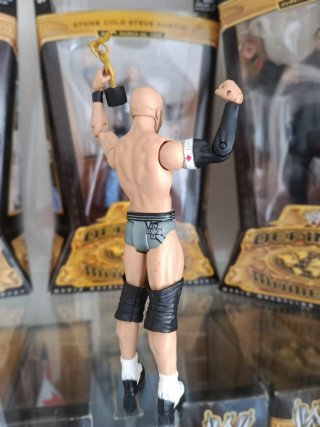 Cesaro figura WWE Mattel