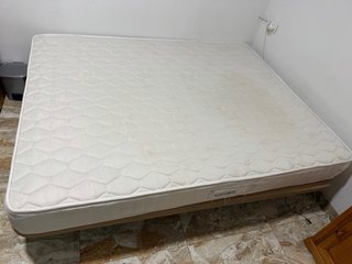 Vendo cama, tarima y colchon 190x150