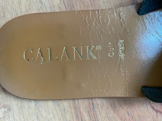 Sandalias CALANK cuero negro y marrón