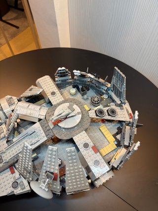 Lego Star Wars 7965 Millennium Falcon