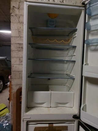 Nevera de madera