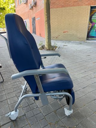 Sillon Ortopédico reclinable marca Vermeiren