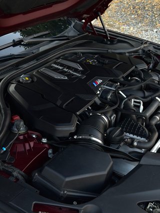 BMW M5 F90 FIRST EDITION 1/400