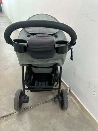 Silla de paseo Joie gris