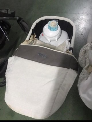 Carrito bebé con Maxi-Cosi y silla