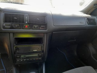 Volkswagen Golf 2001