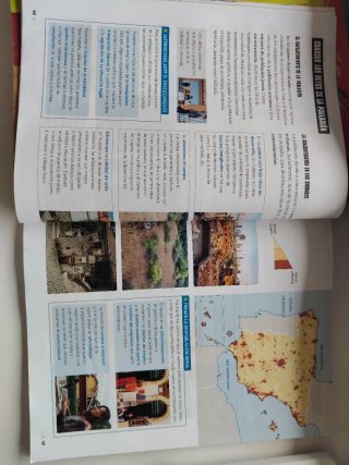 Libros 4 de primaria. Buen estado. Forrados