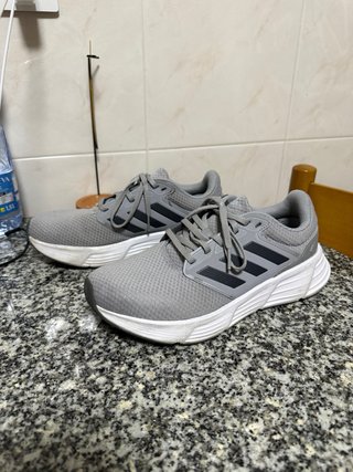 Zapatillas Adidas Grises