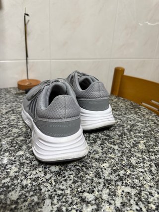 Zapatillas Adidas Grises