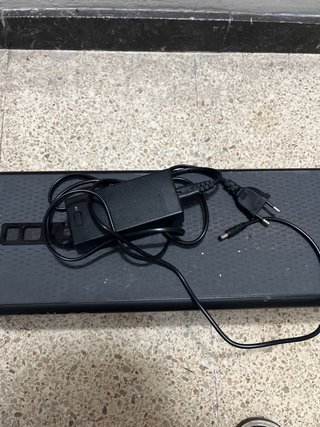 COMO NUEVO Patinete electrico