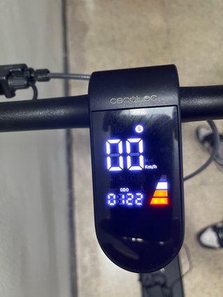 COMO NUEVO Patinete electrico