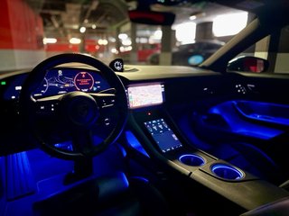 Porsche Taycan 4 Cross Turismo