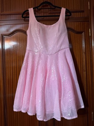Vestido fiesta lentejuelas rosa.