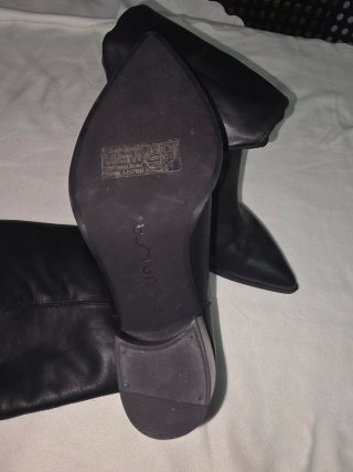 Botas de cuero negras