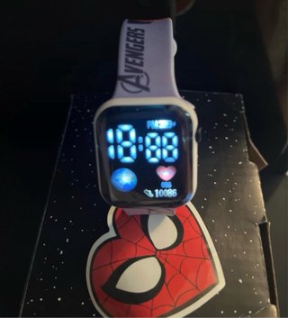 Reloj Infantil LED Spiderman Avengers
