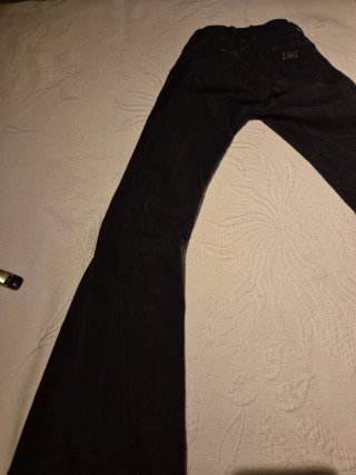 Pantalón vaquero elástico campana