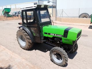 Deutz-Fahr DX 3.700 V Tractor