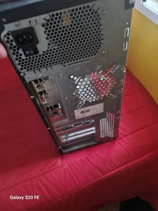 Oferta 2 torre ordenadores de sobremesa antiguaso