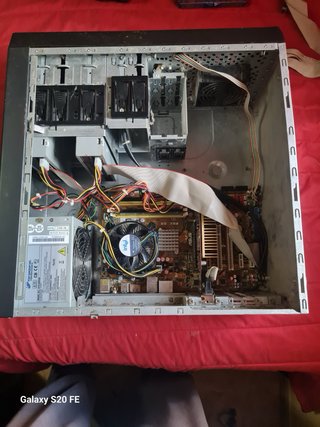 Oferta 2 torre ordenadores de sobremesa antiguaso