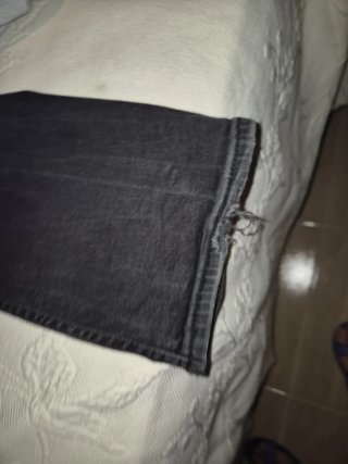 Pantalón vaquero campana elástico negro