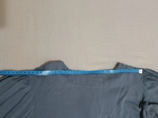 Vestido gris bordado talla única
