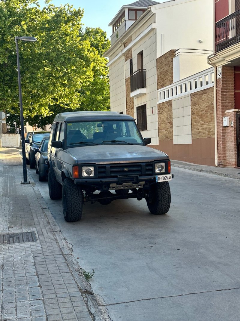 Land Rover Discovery 1992 - foto 1