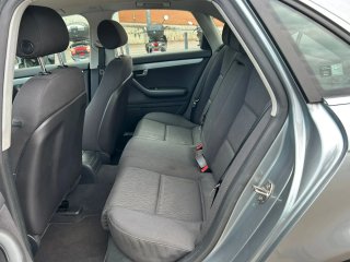 Audi A4 2.0 TDI 140 CV – Finales de 2005 – 160.000
