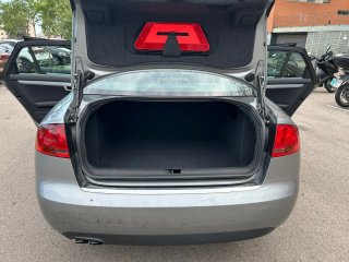 Audi A4 2.0 TDI 140 CV – Finales de 2005 – 160.000