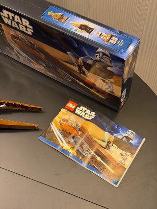 LEGO Star Wars 7959 Geonosian Starfighter