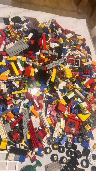 Maxi Lotto LEGO Sfusi 2 Kg e 200 gr con pezzi rari