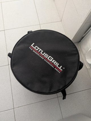 Barbacoa portátil Lotusgrill