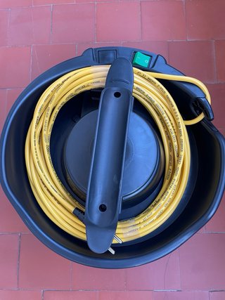Aspiradora profesional Numatic PRP180-11 620W