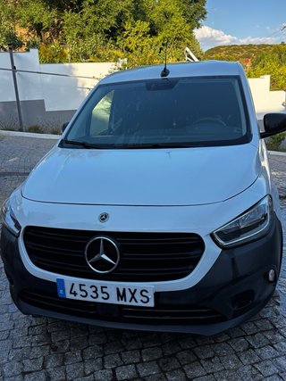 Mercedes Citan muy poco usado - nuevo 2025