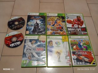 Xbox 360 Slim Nera + 8 Giochi