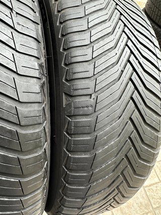 4 Neumáticos 215/65 R17 MICHELIN