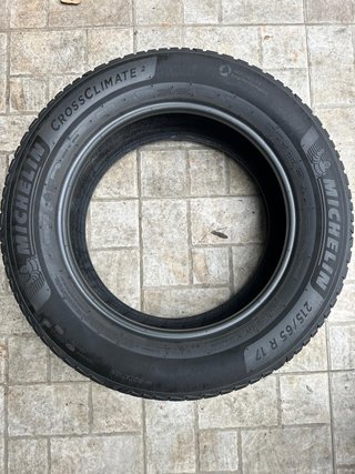 4 Neumáticos 215/65 R17 MICHELIN