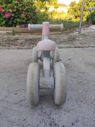 Bici sin pedales SEREED gris y rosa