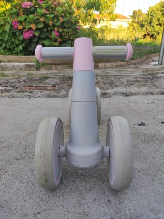 Bici sin pedales SEREED gris y rosa