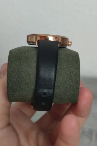 Reloj DKNY original mujer negros y oro rosa