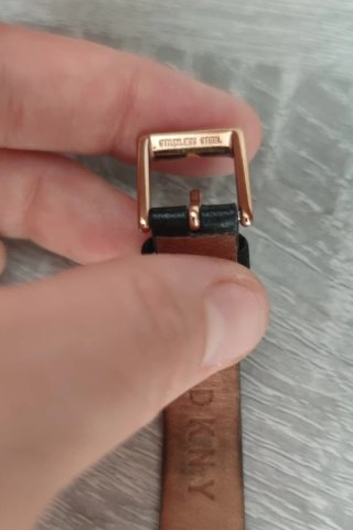 Reloj DKNY original mujer negros y oro rosa