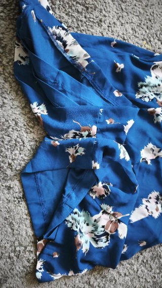 Mono floral azul Zara
