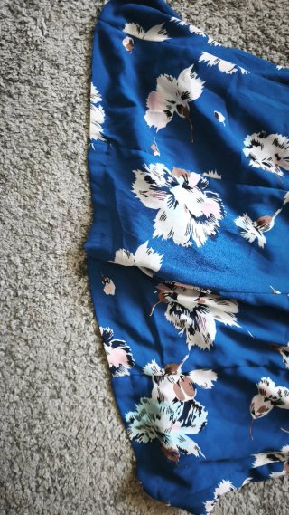 Mono floral azul Zara