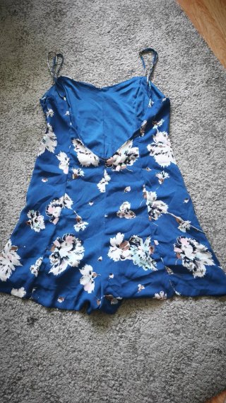 Mono floral azul Zara