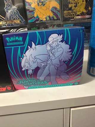Cajas Pokémon abierta ideal para guardar cartas
