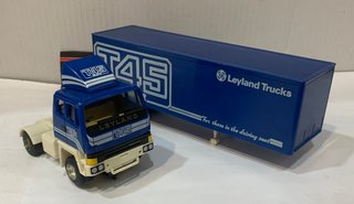 Scalextric Camión trailer Leyland T45 Team Azul