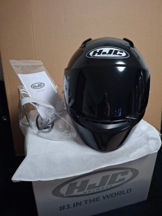 Casco HJC C10 Negro Brillo (Talla M) + 2 viseras