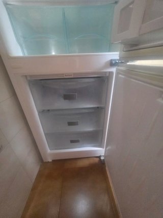Nevera Liebherr Blanca