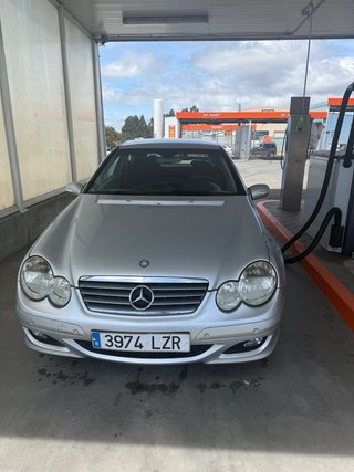 Mercedes-Benz Sport coupe 2004