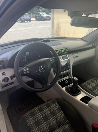Mercedes-Benz Sport coupe 2004