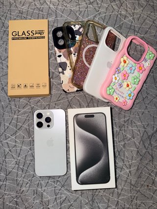 iPhone 15 Pro Blanco